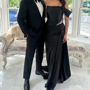 Valdrin Sahiti custom gown